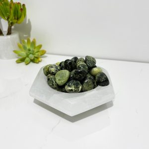 Chytha 2-3cm Tumbled Stones