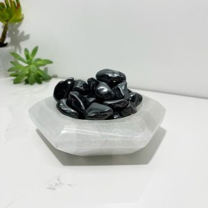Hematite 2-3cm Tumbled Stones