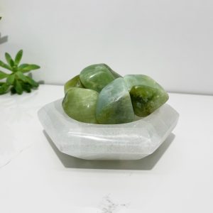 Jade 4-6cm Large Tumbled Stones